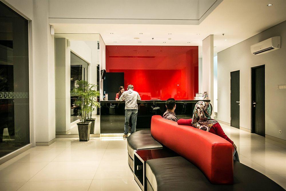 G Suites Hotel By Amithya Surabaya Ngoại thất bức ảnh
