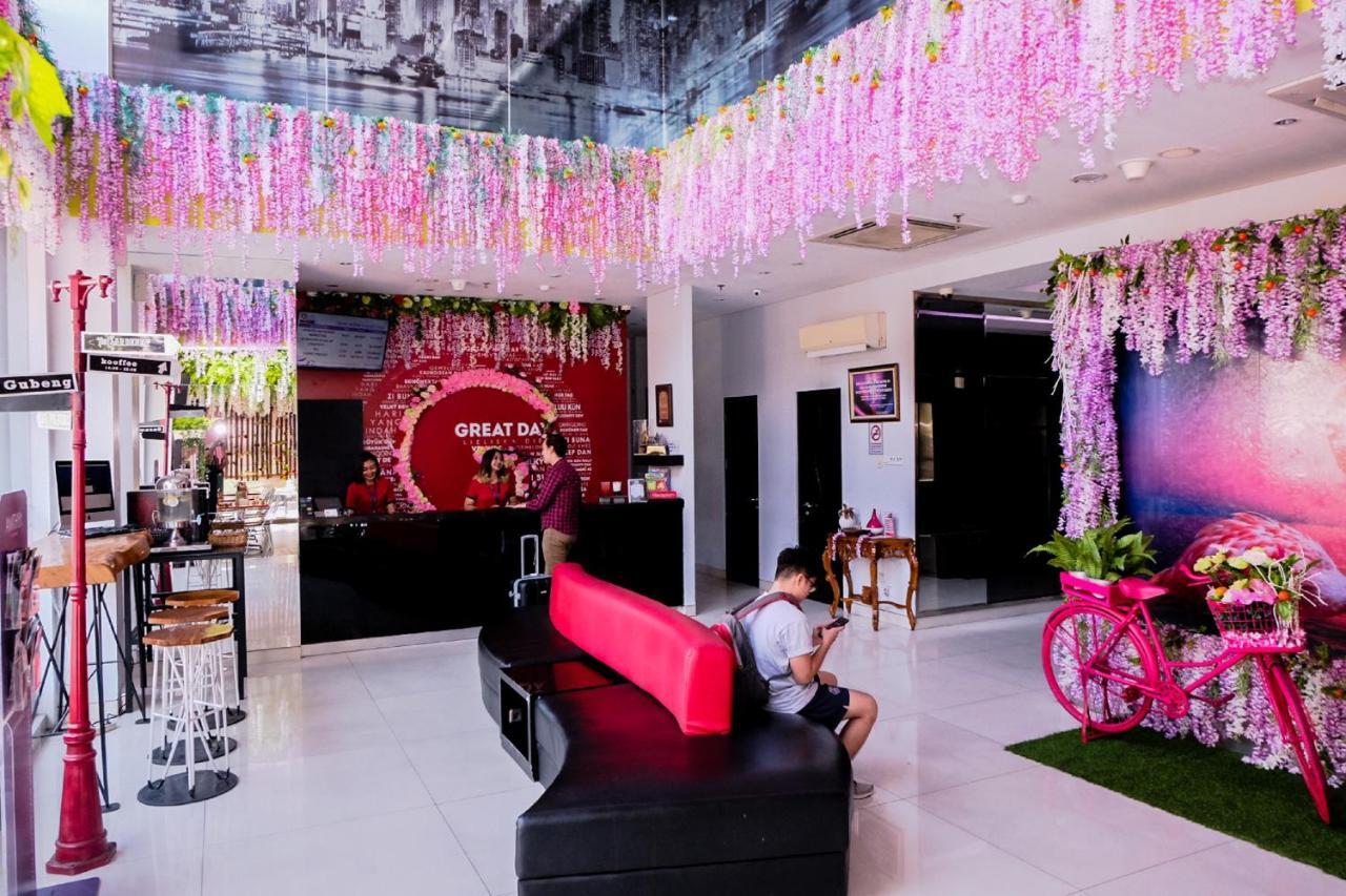 G Suites Hotel By Amithya Surabaya Ngoại thất bức ảnh